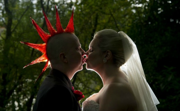 Punk groom style by Fabulous Wedding Photography | Confetti.co.uk