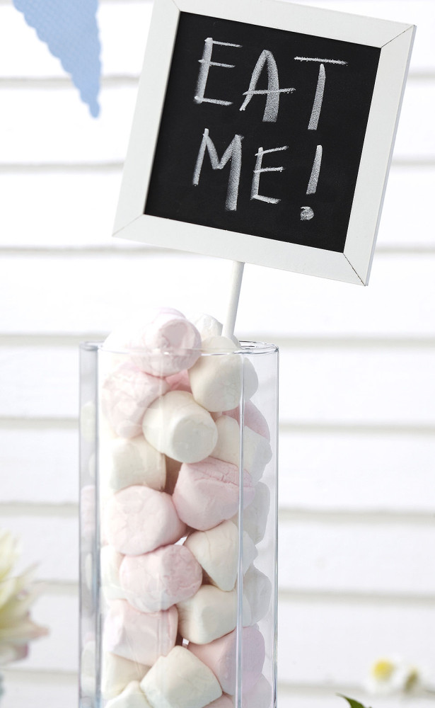 eat me wedding sign pink marshmellows