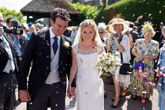 bride and groom confetti outdoors