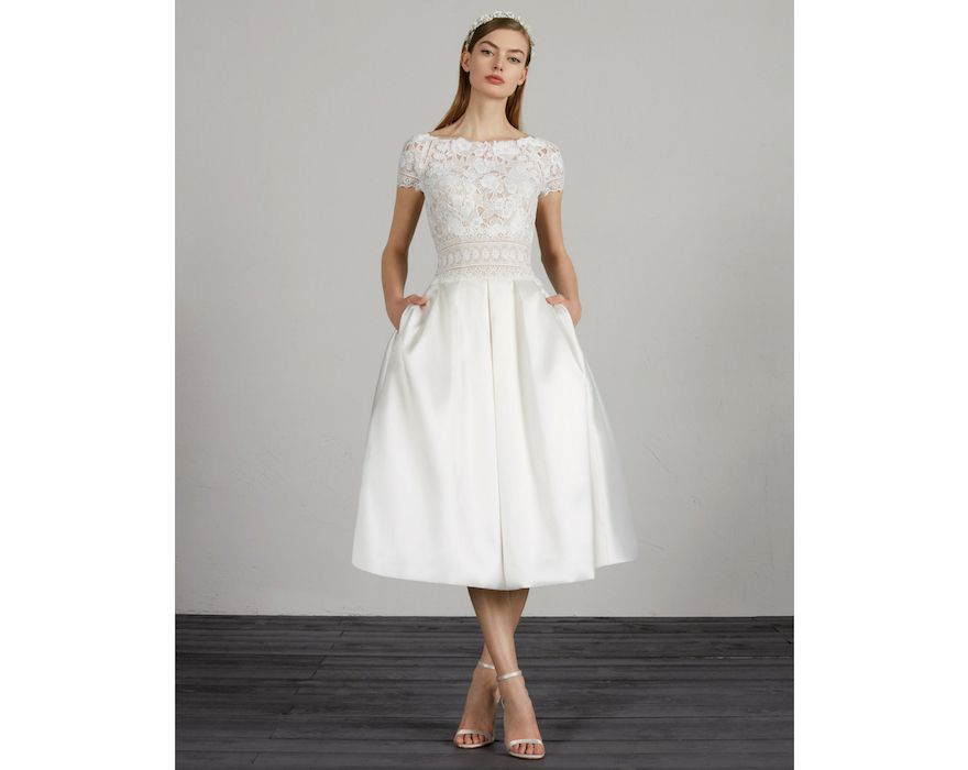 Short pronovias wedding dress