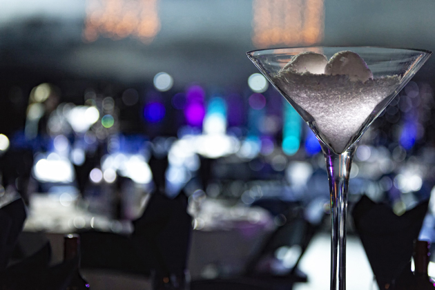 Snow Ball in Martini Glass Table Centre