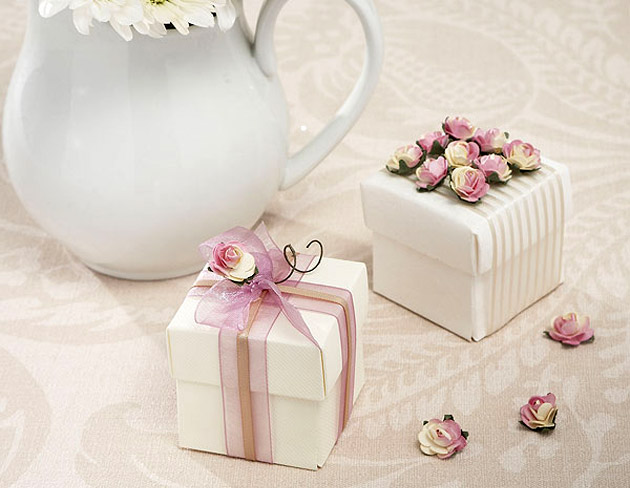 Pink & Cream Decorative Rose Pack For DIY at the Confetti Shop