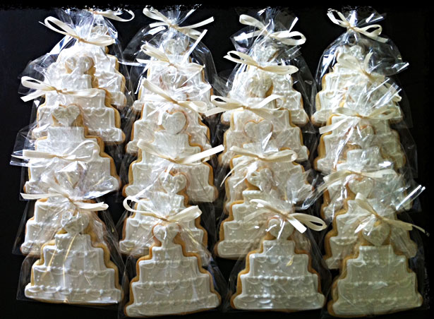 Wrapped wedding biscuits