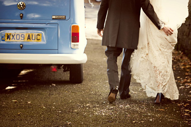  Newly weds and their wedding campervan