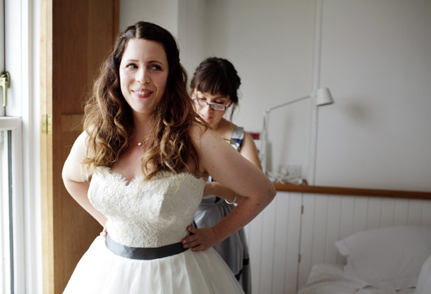 bride getting ready 