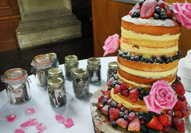 wedding cake flowers berries sponge cake jars roses