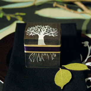 Rustic tree favour box