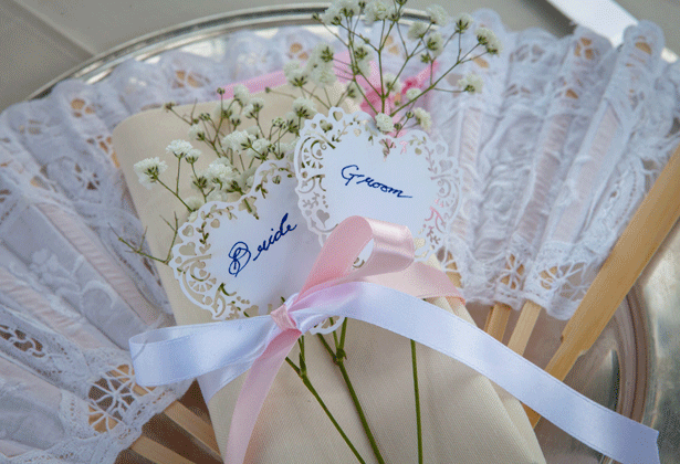 Ivory and soft pinks wedding theme 