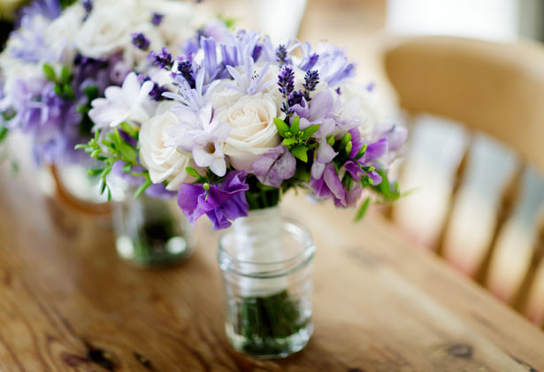 Purple and white wedding bouquets 