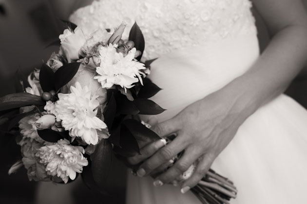 Bridal bouquets black and white portrait by Yes I do Algrave photography 