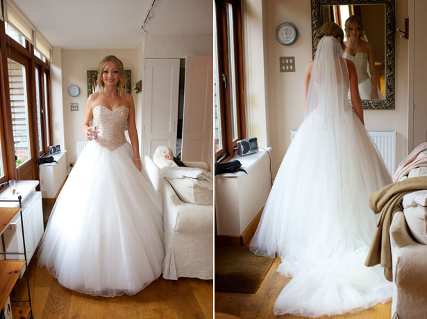 Bride in her Justin Alexander dress