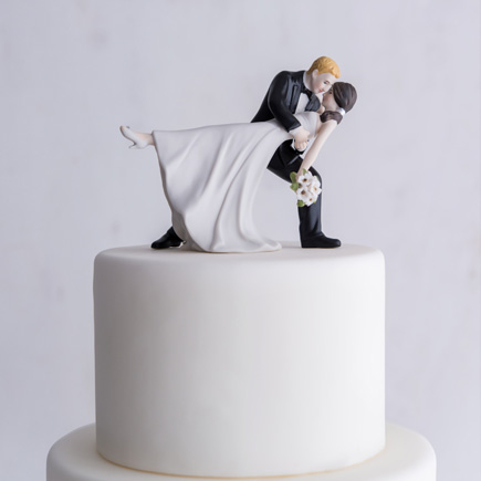 "A Romantic Dip" Dancing Bride and Groom Couple Figurine - Dancing Wedding Cake Topper | Confetti.co.uk