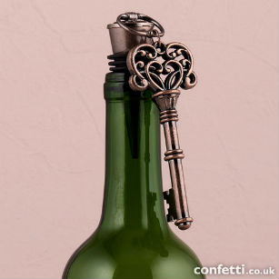 Vintage key wine bottle stopper favour