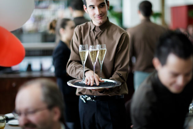 Champagne for the wedding guests  