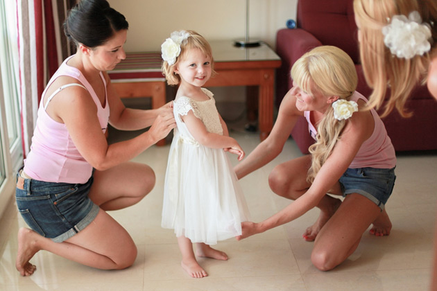 Bridesmaids getting ready 