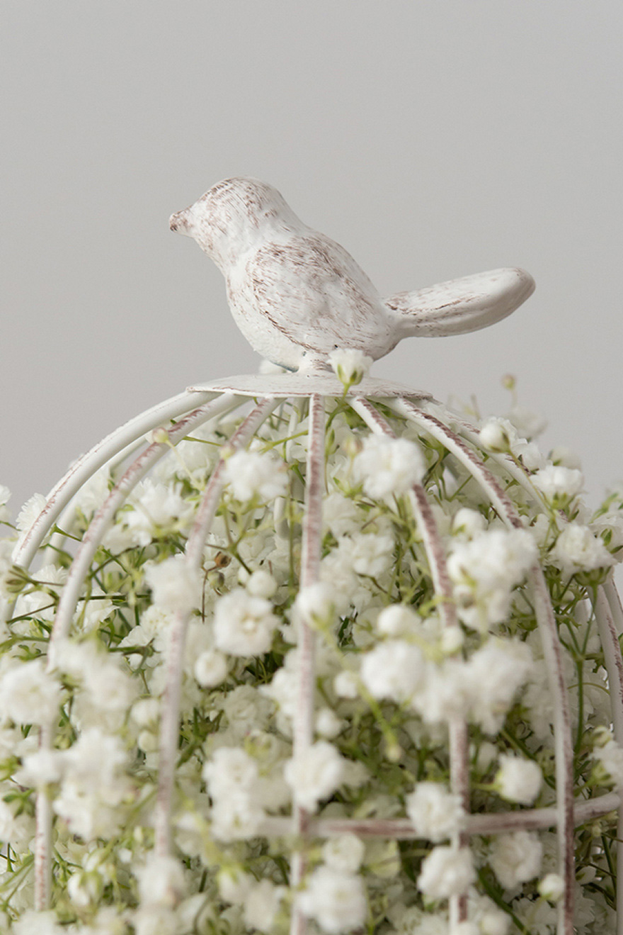 Baby's Breath Gypsophila Wedding Decor Ideas | Confetti.co.uk