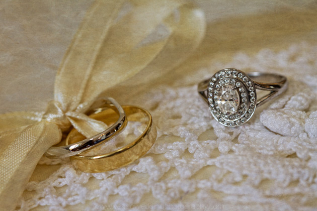 Gold and diamond wedding rings 