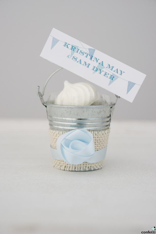 Rustic Wedding Favours | Confetti.co.uk