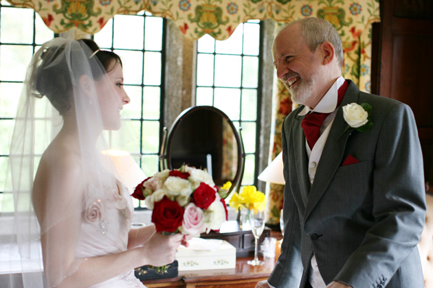 Bride with her father | Confetti.co.uk