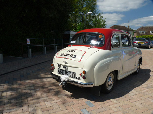 Wedding transport idea for a shabby chic wedding from www.confetti.co.uk