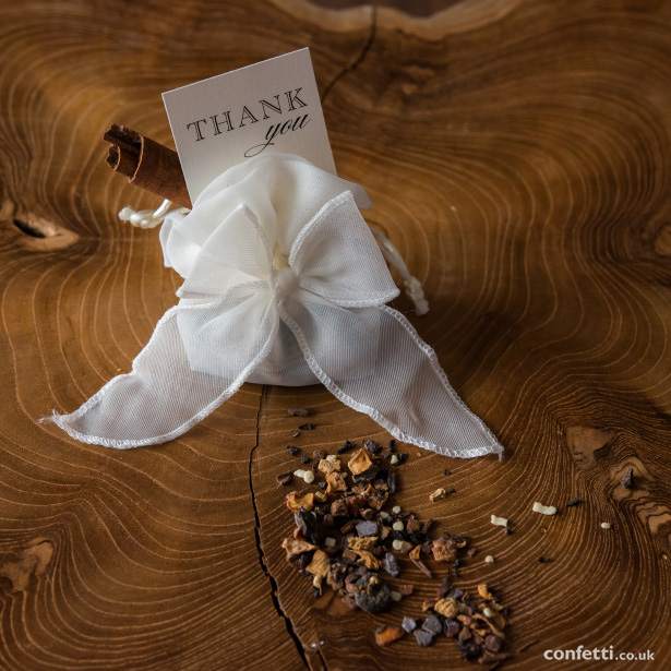 A sachet of loose leaf tea to soothe weary wedding party guests from Confetti.co.uk