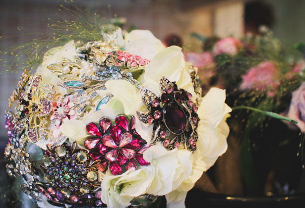 Bridal bouquet inspiration | Flower and brooch ivory wedding bouquet | Wedding bouquet alternative ideas | Confetti.co.uk  