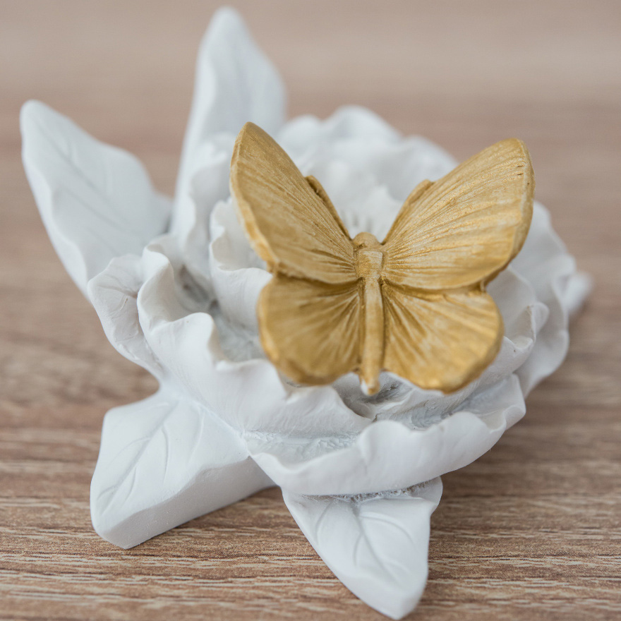 Butterfly Gold Accent - Gold-painted butterfly ceramic decoration | Confetti.co.uk