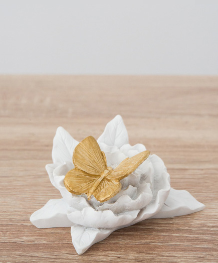 White and Gold Butterfly Decor | Confetti.co.uk