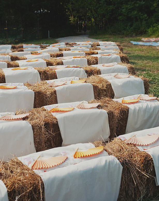 Hay bales as wedding seating | Confetti.co.uk