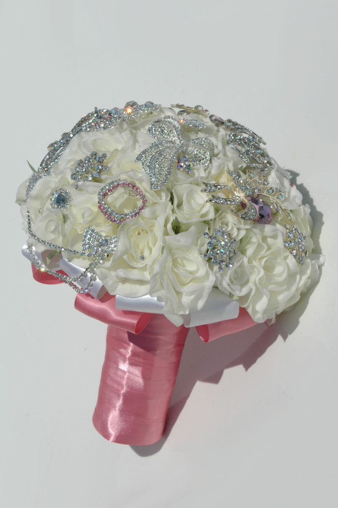 Enhance your artificial flower bouquet with crystals and rhinestones | Confetti.co.uk