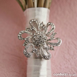 Vintage style bree diamante brooch 