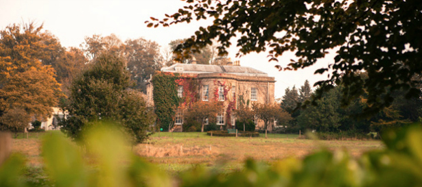 Devon-Wedding-Photographer-The-Bishopstrow-Hotel-01