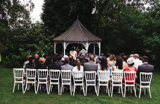 Outside wedding ceremony | Garden wedding ideas | Steph and Gary's Real Garden Wedding | Confetti.co.uk 