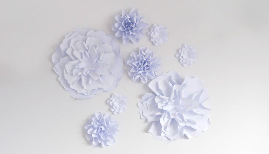 DIY Pretty Petals Paper Floral Wedding Decor Thumbnail | Confetti.co.uk