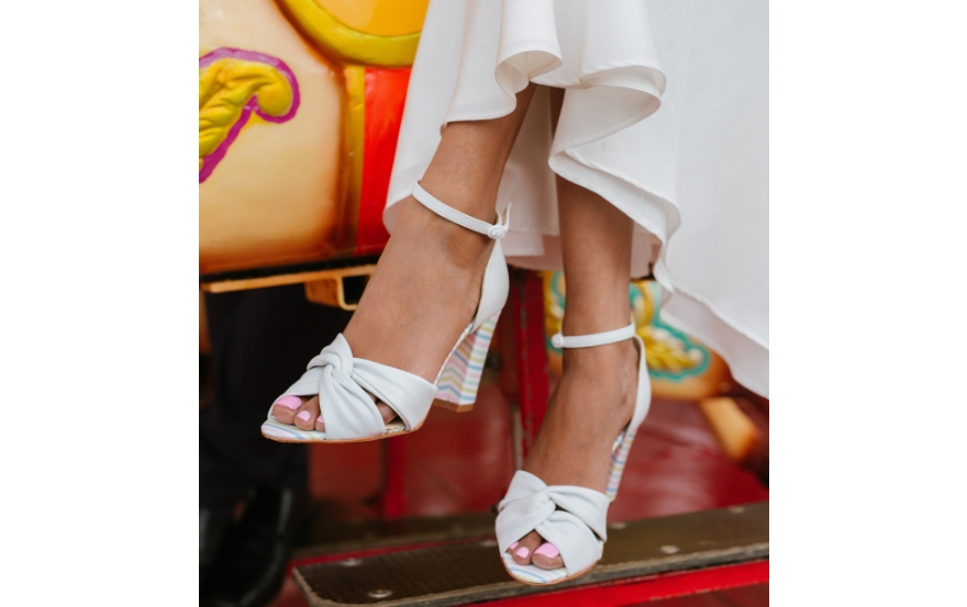 Wedding shoes with heel detail