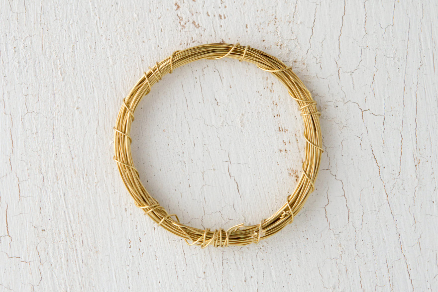 Gold Wire Napkin Ring | Confetti.co.uk