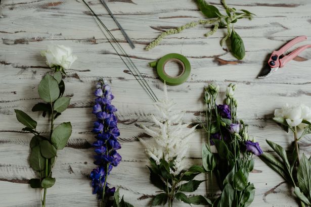 Interflora DIY half flower crown  | Confetti.co.uk