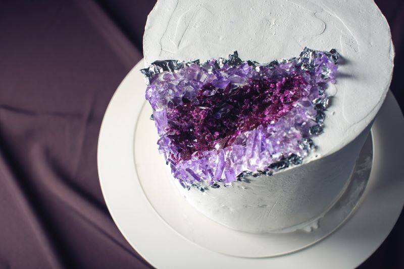 cut out crystal wedding cake