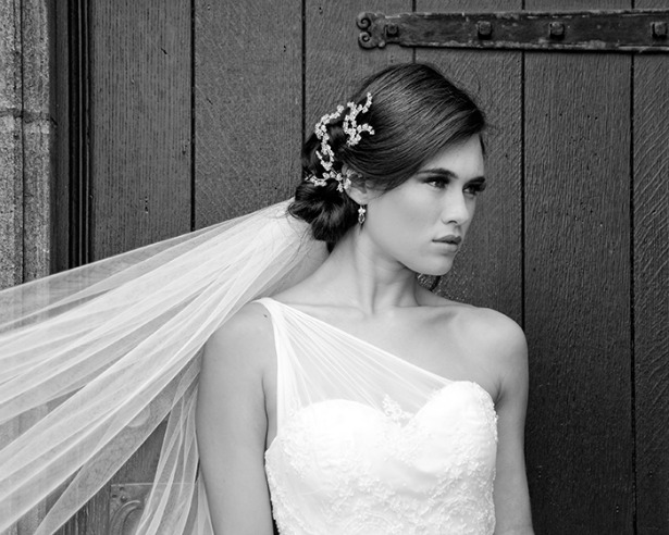 Wedding styles for long hair by Anne Veck | Confetti.co.uk