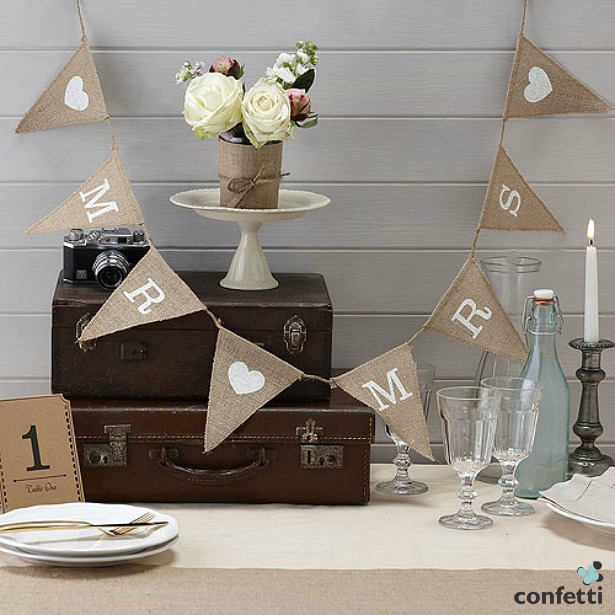 Mr and Mrs quiz questions hessian bunting | Confetti.co.uk