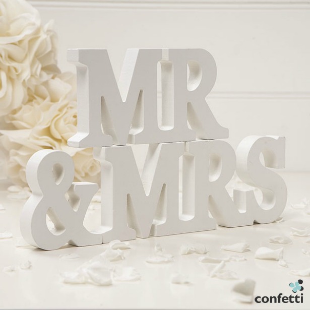 Wooden Mr and Mrs Mr and Mrs quiz questions letters | Confetti.co.uk