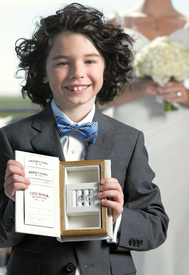 Ring bearer with the rings | Confetti.co.uk