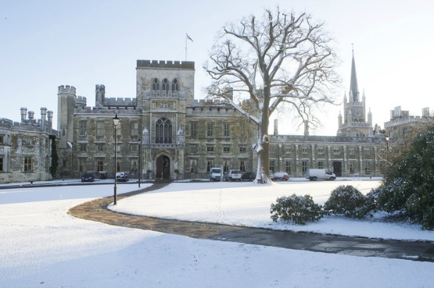 Ashridge House Wedding Venue in the snow | Confetti.co.uk