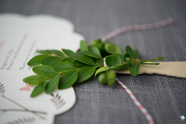 Spring Hand Fan | Confetti.co.uk