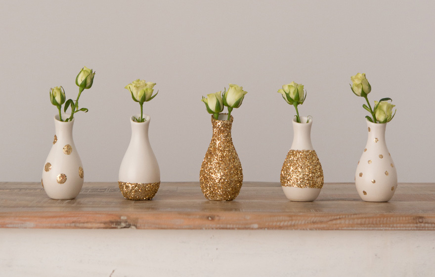 DIY Glitter Vases | Confetti.co.uk