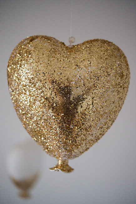 Glitter Heart | Confetti.co.uk