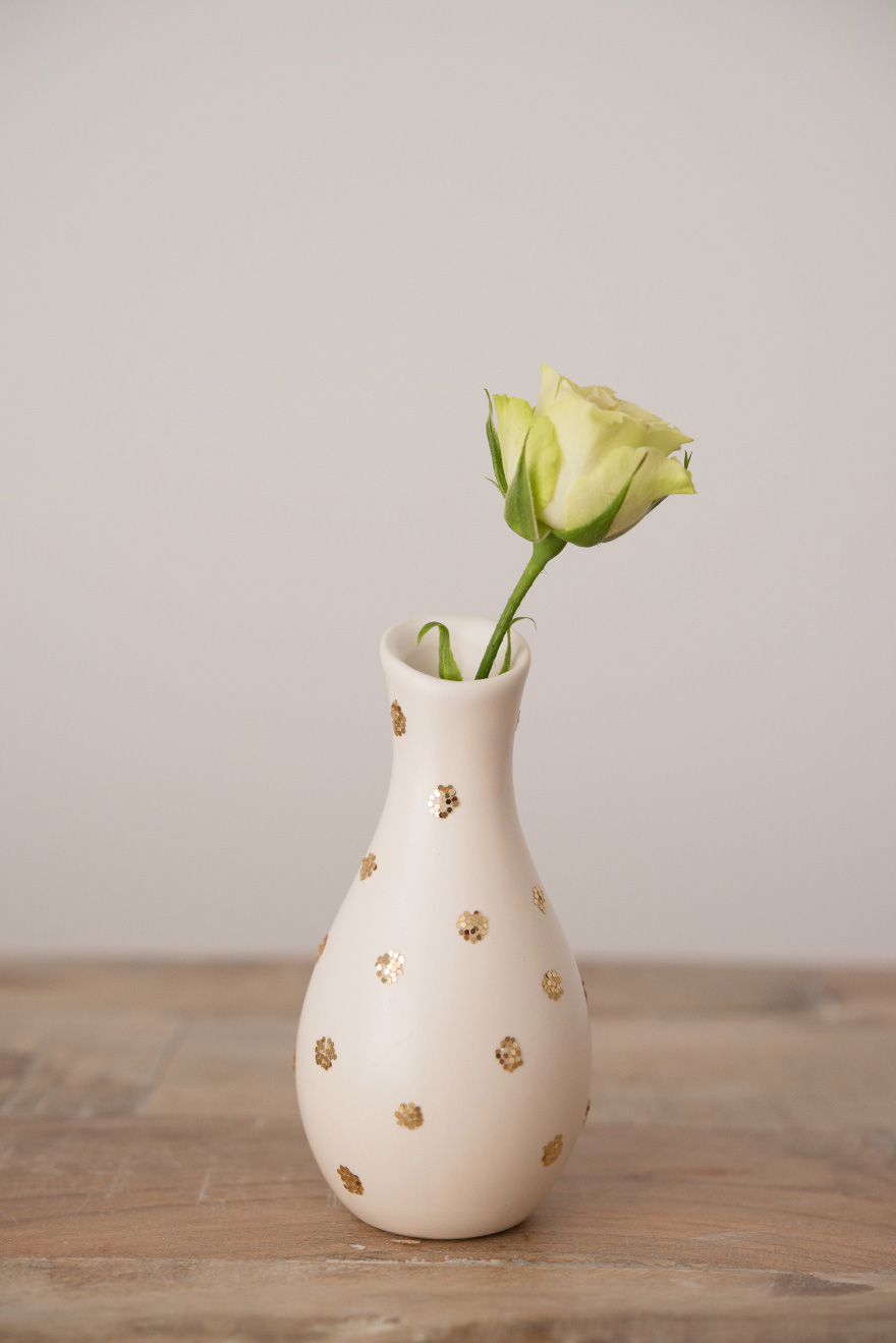 Small Gold Glitter Polka Dot Vases | Confetti.co.uk