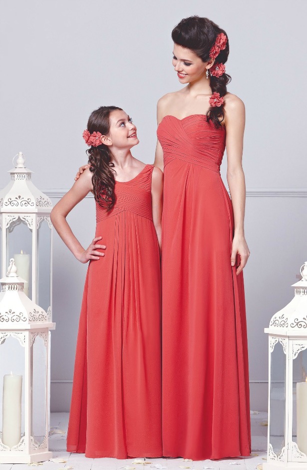 Veromia bridesmaid dresses in styles DAF21350 and DAB11350 | Confetti.co.uk