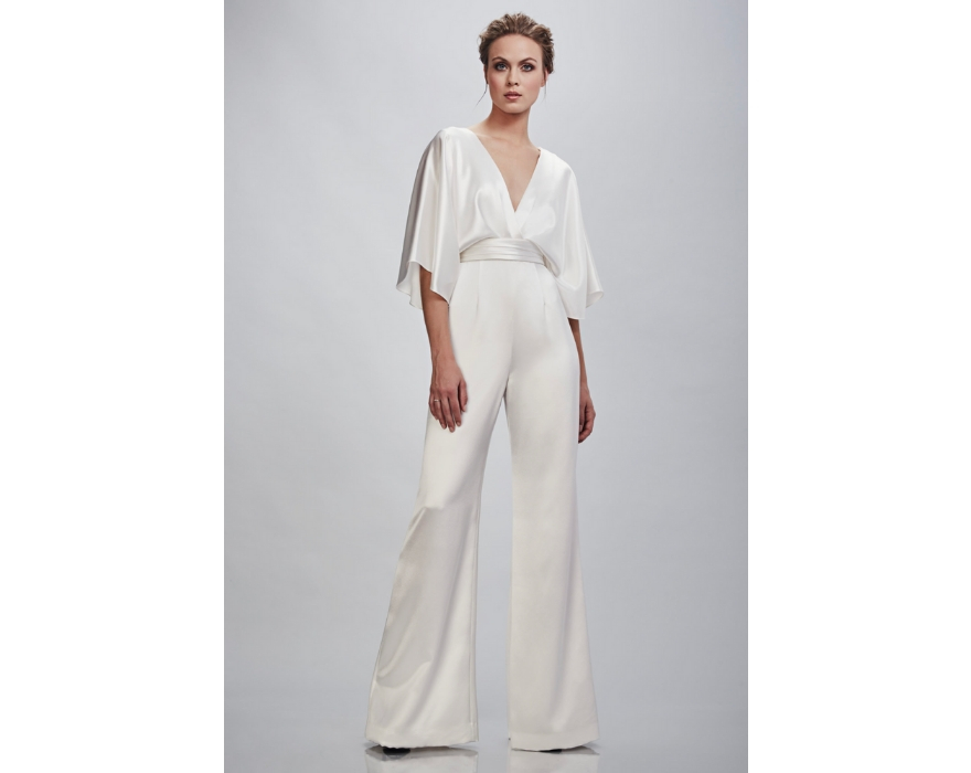 Bridal jumpsuit with flowing sleeves