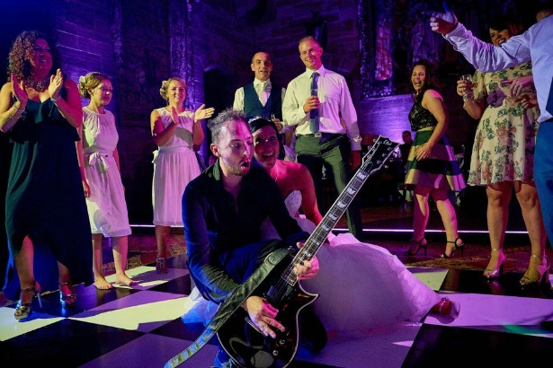 Warble Entertainment at Peckforton Castle | Confetti.co.uk